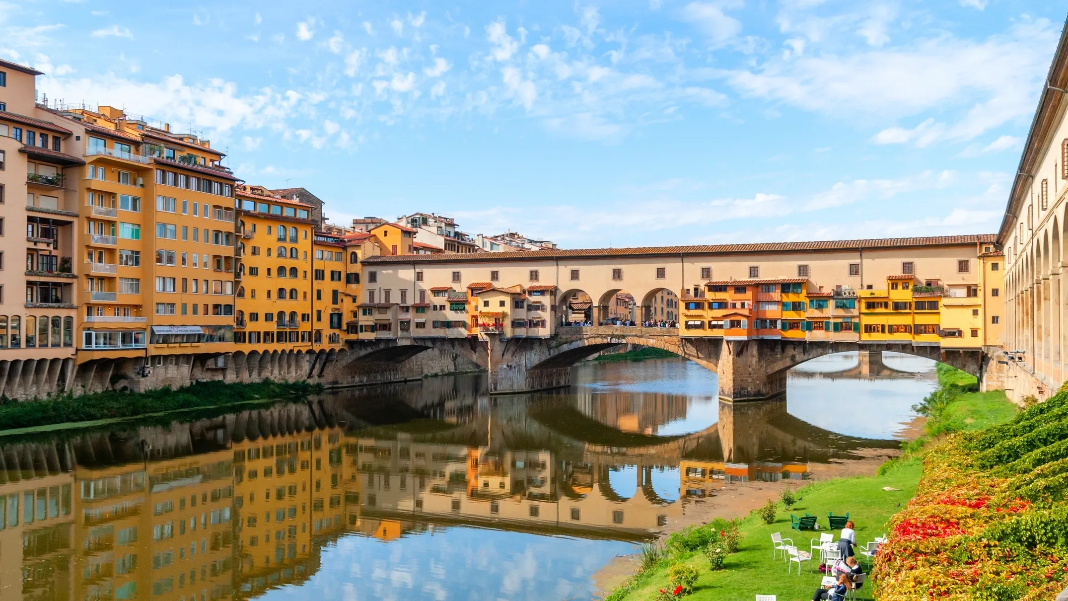 View of the Ponte Vecchio bridge in Florence. Italy