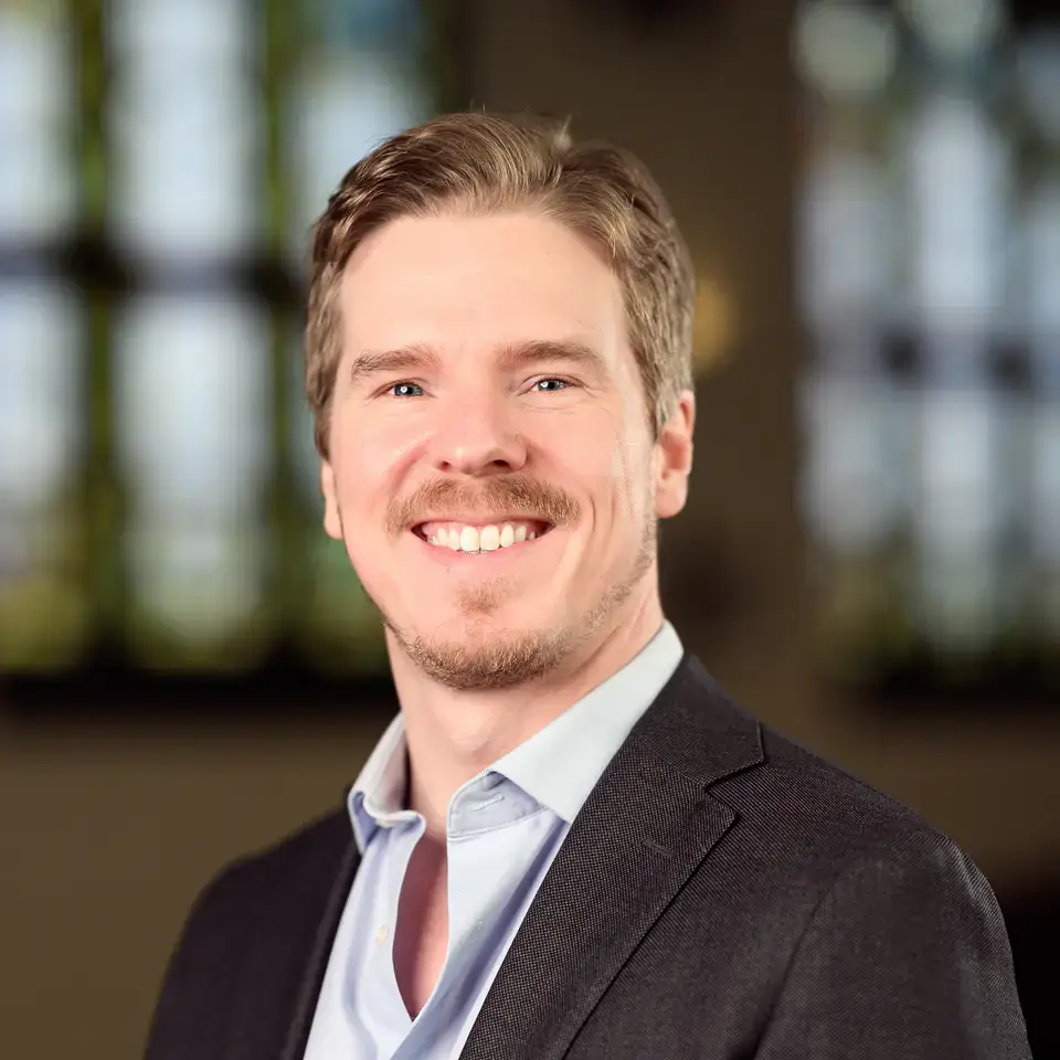 Portrait of Stefan Gordon.