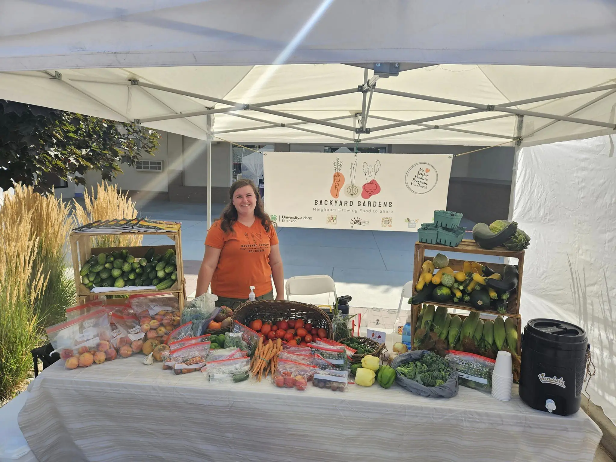 Horticulture and master gardeners at work