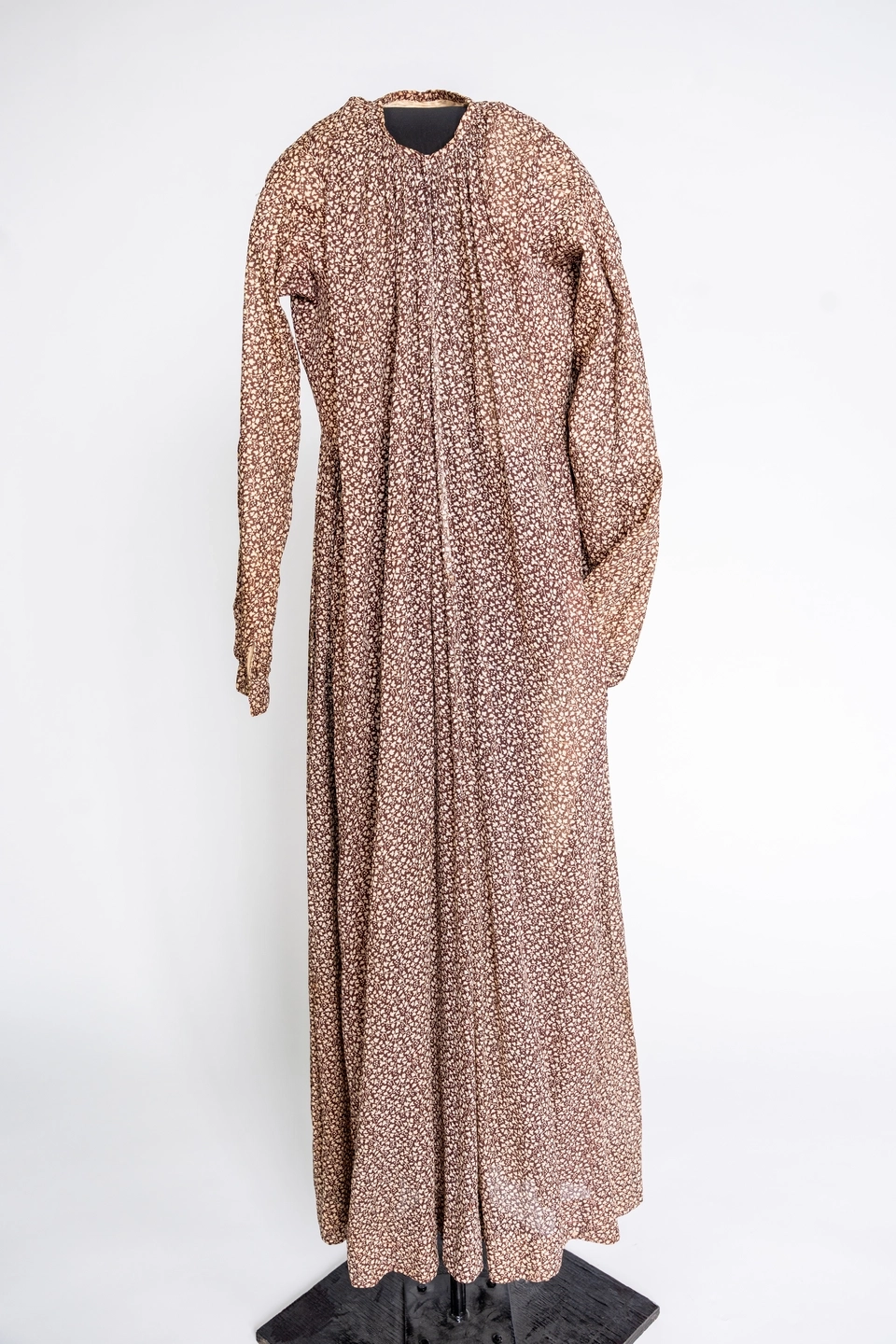 Leila Old Historic Costume Collection