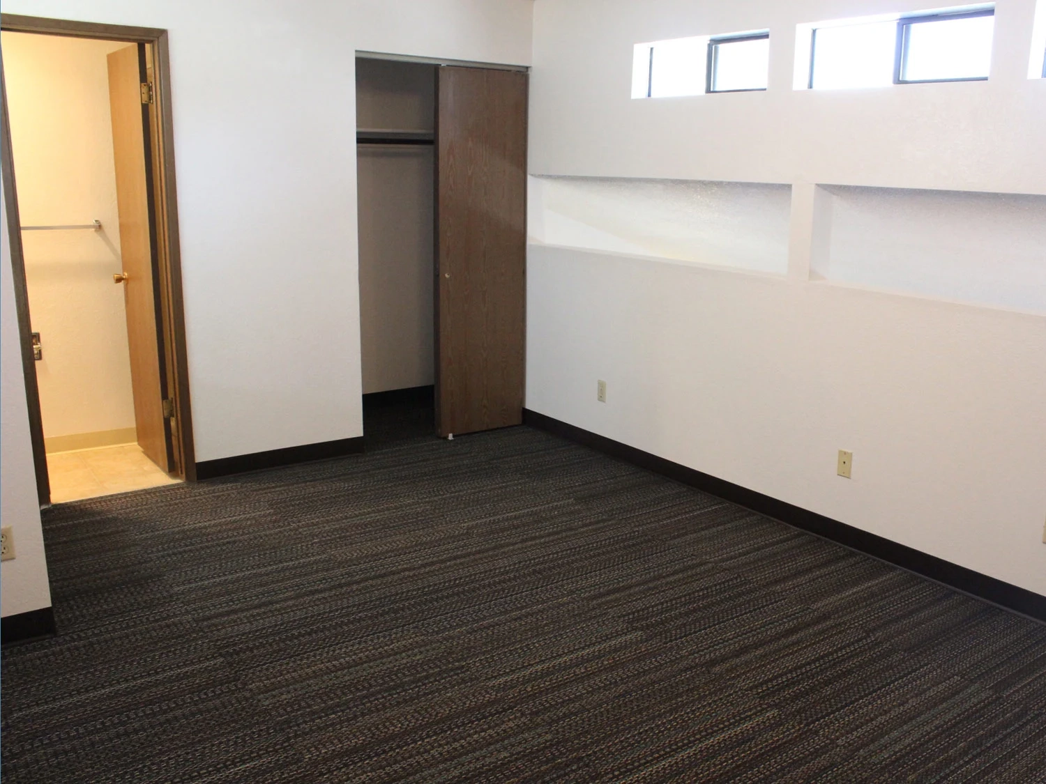 Elmwood loft room