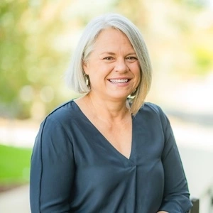 Portrait of Karen Wellman