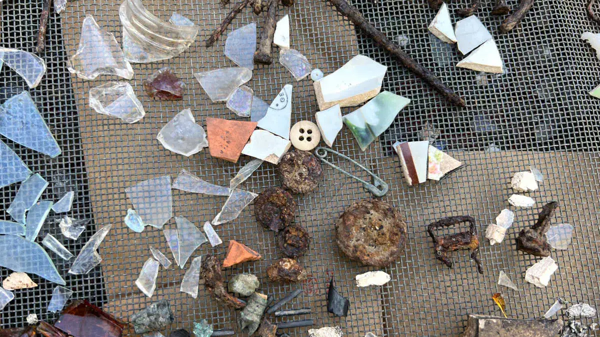 An assortment of broken and rusted items.