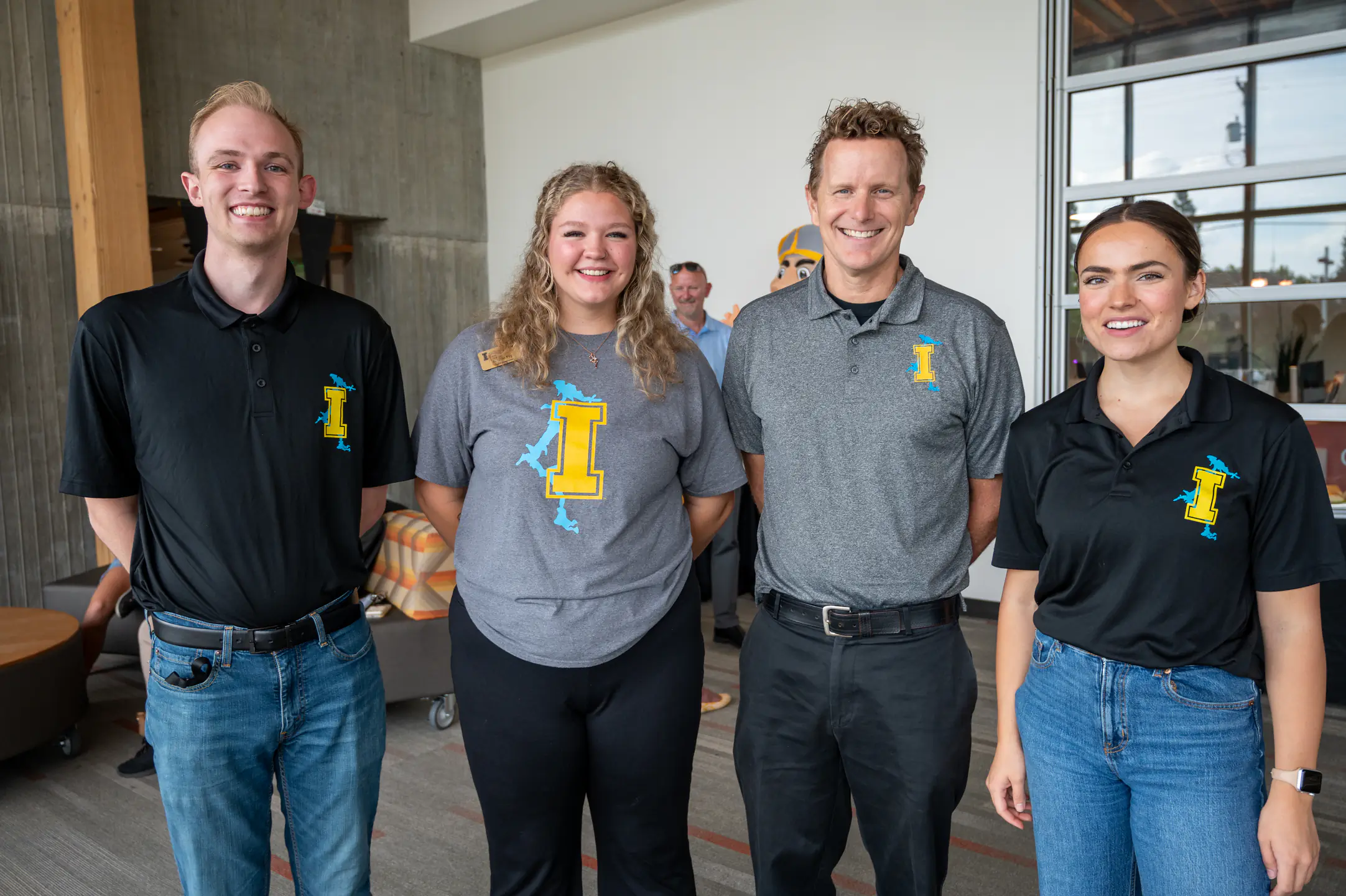 240821 Back to School Bash-25.jpg