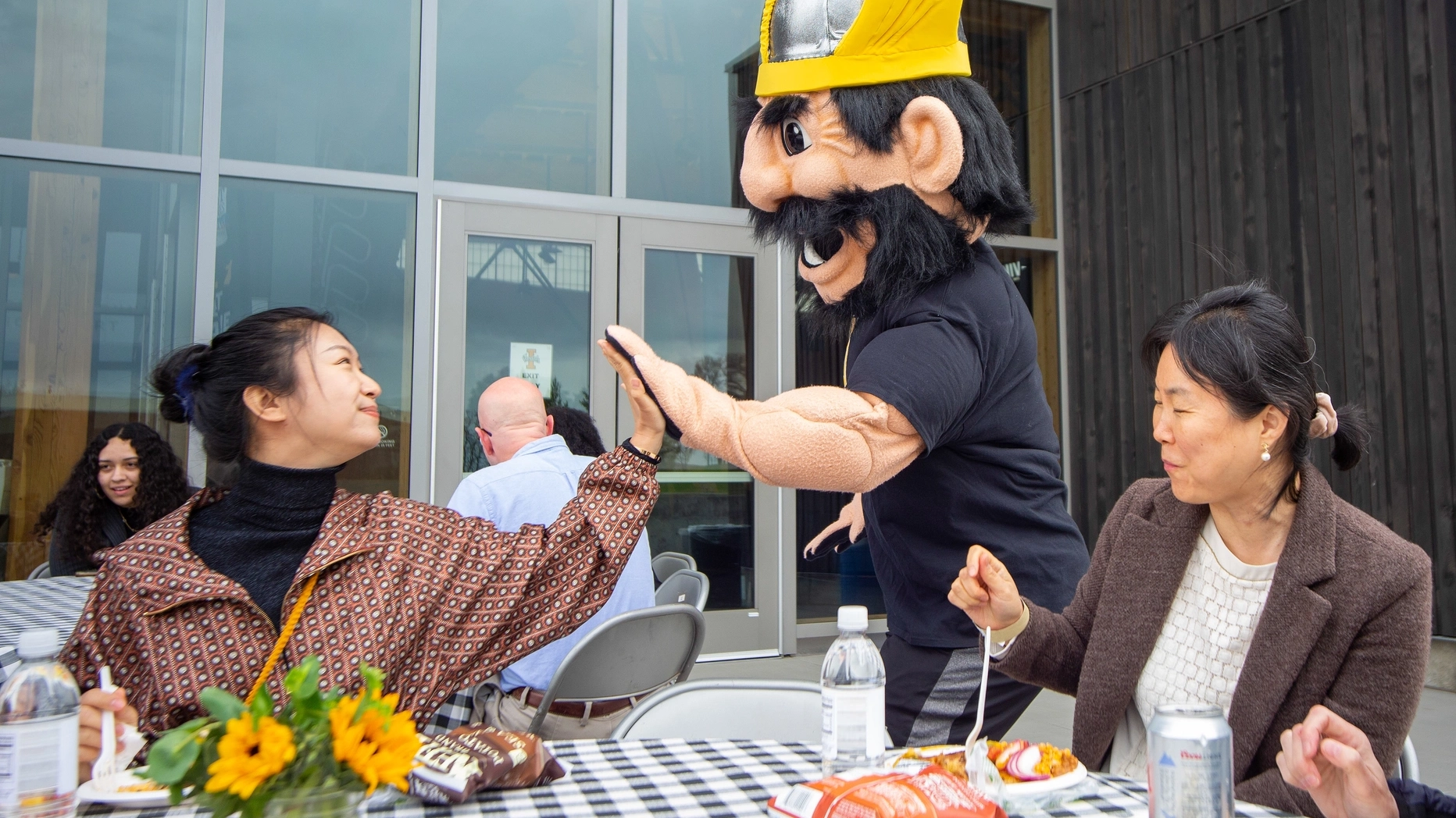 University of Idaho BBQ social event with students, faculty and staff at the University Excellence Awards.