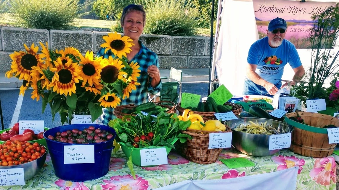 Horticulture and master gardeners at work