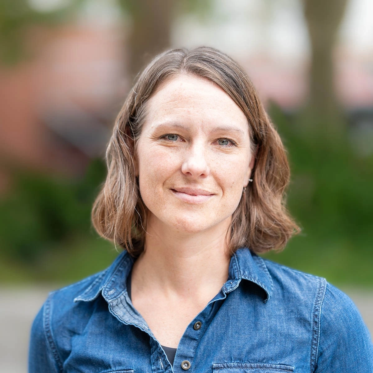 Portrait of Renae Campbell