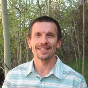 Portrait of Jeffrey Hicke
