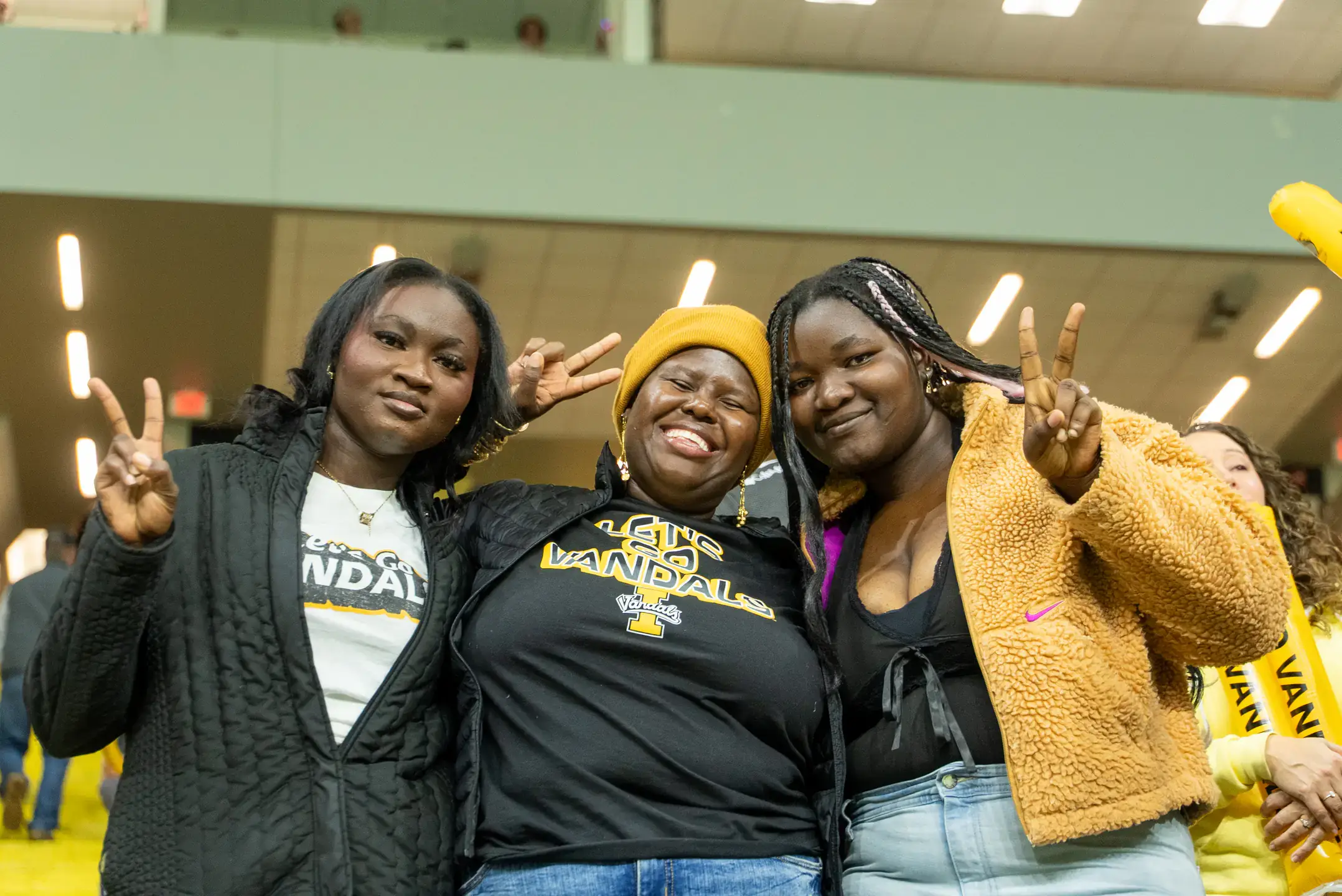 Football vs. UC Davis on Saturday, November 8, 2025. Fall Parent and Family Weekend.