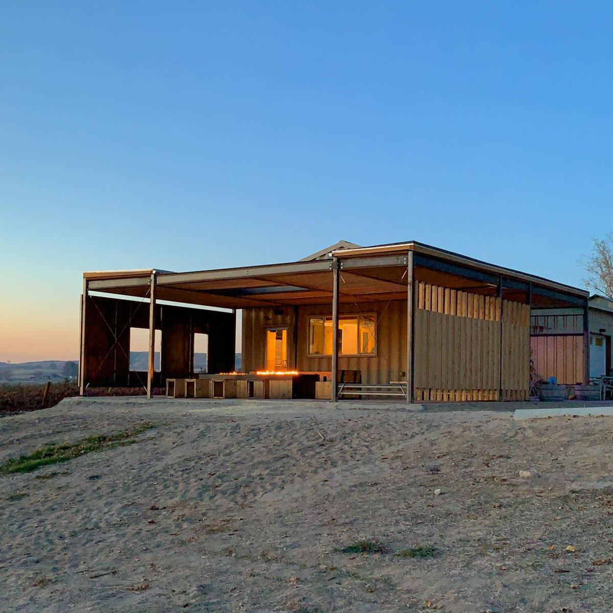 Completed Hat Ranch Winery tasting room.