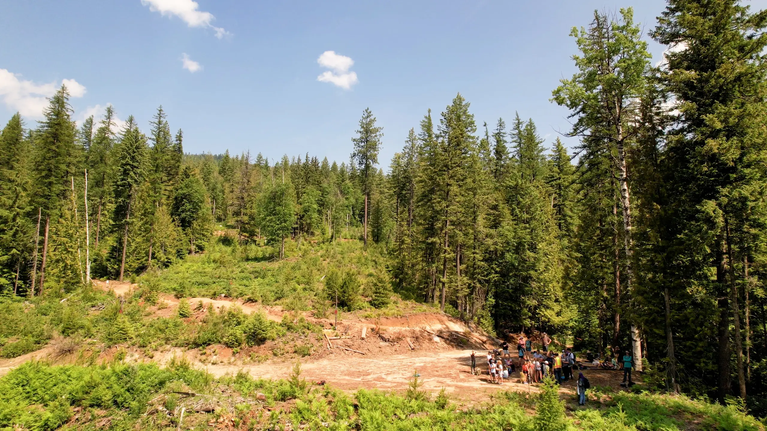 Middle School and Graduate Students at the NASA Camp