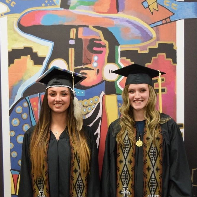 2018 Fall Graduates: Michaela Tuell and Makenna Cox