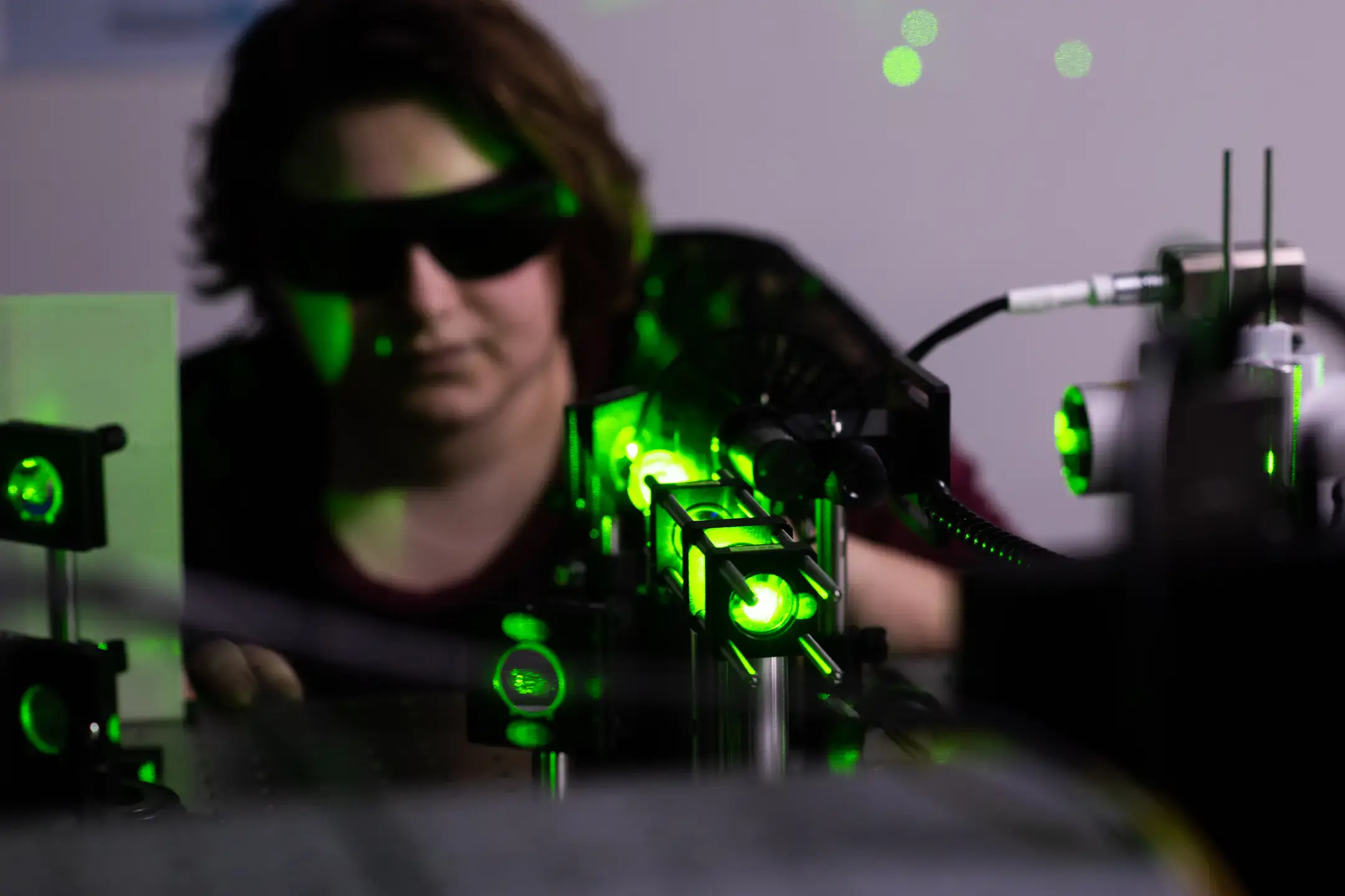 Andreas Vasdekis College of Science department of Physics and students built a fluorescent microscope