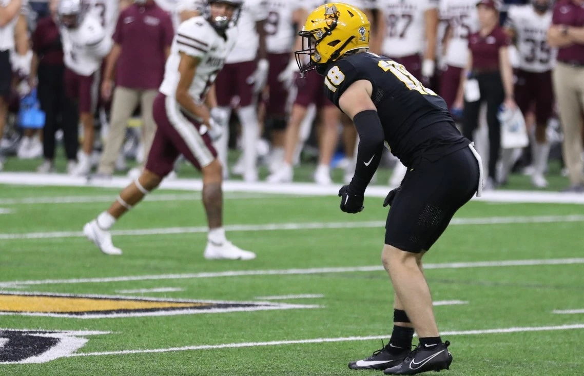 Tommy McCormick lines up against the Montana Grizzlies during the 2023 season.
