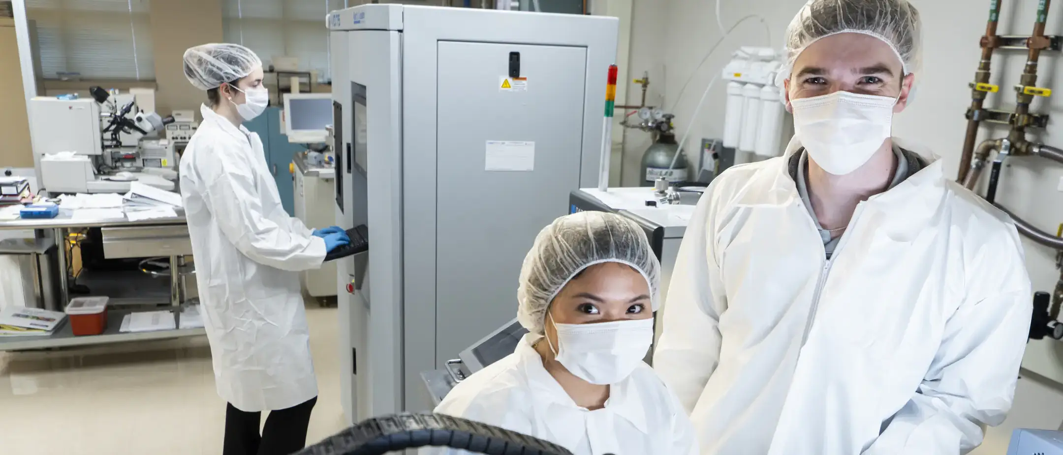 A group of electrical engineering seniors are developing a high-efficiency solar cell, an individual unit of a solar panel that converts sunlight to electricity, in the college’s state-of-the-art clean room. The solar cell will act as a tool to open access to undergraduate students interested in working in semiconductor manufacturing and in a clean room setting.