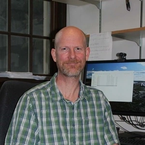 Portrait of Scott Nuismer