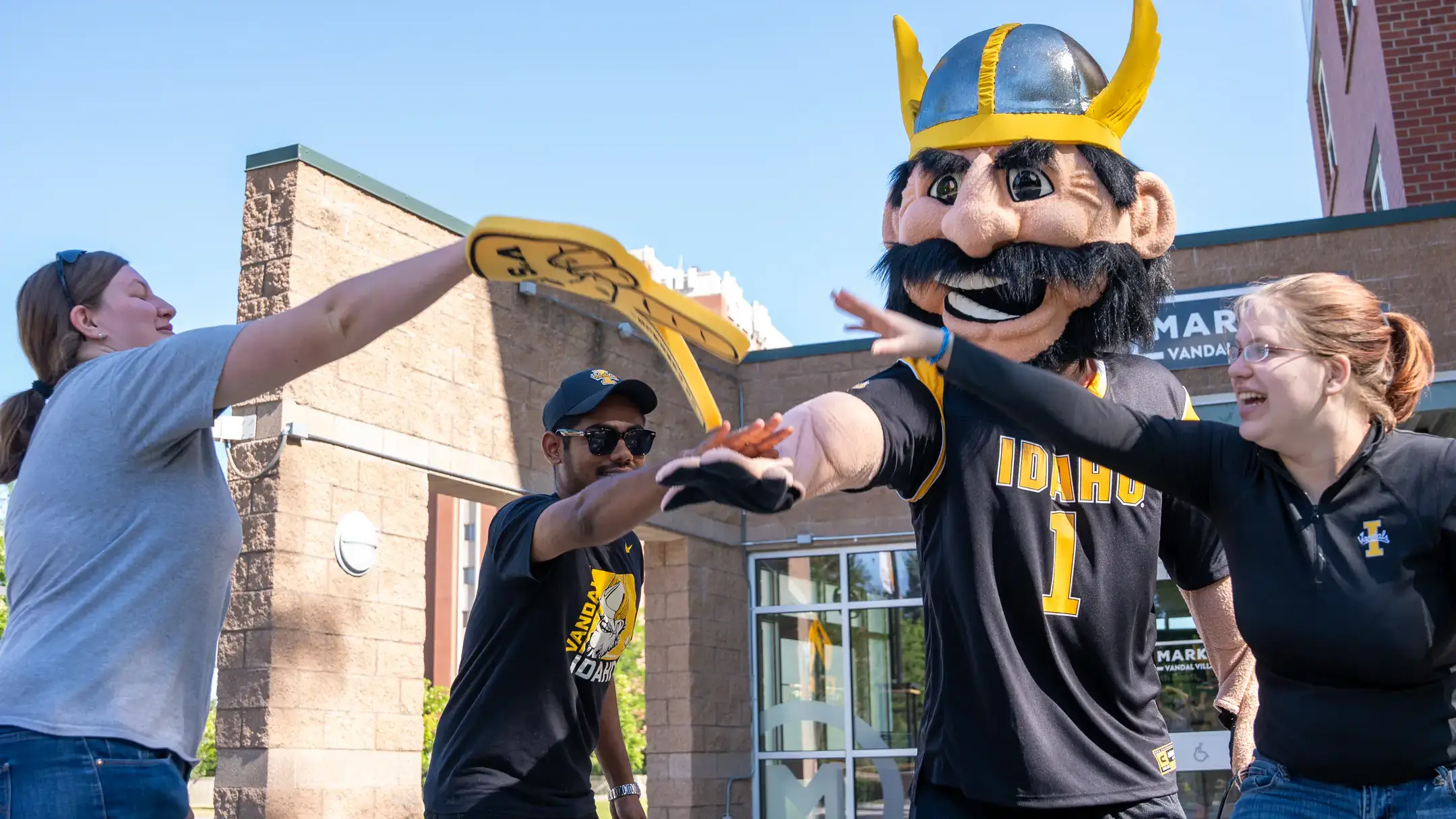 Joe Vandal at The Market using the Boost Technology