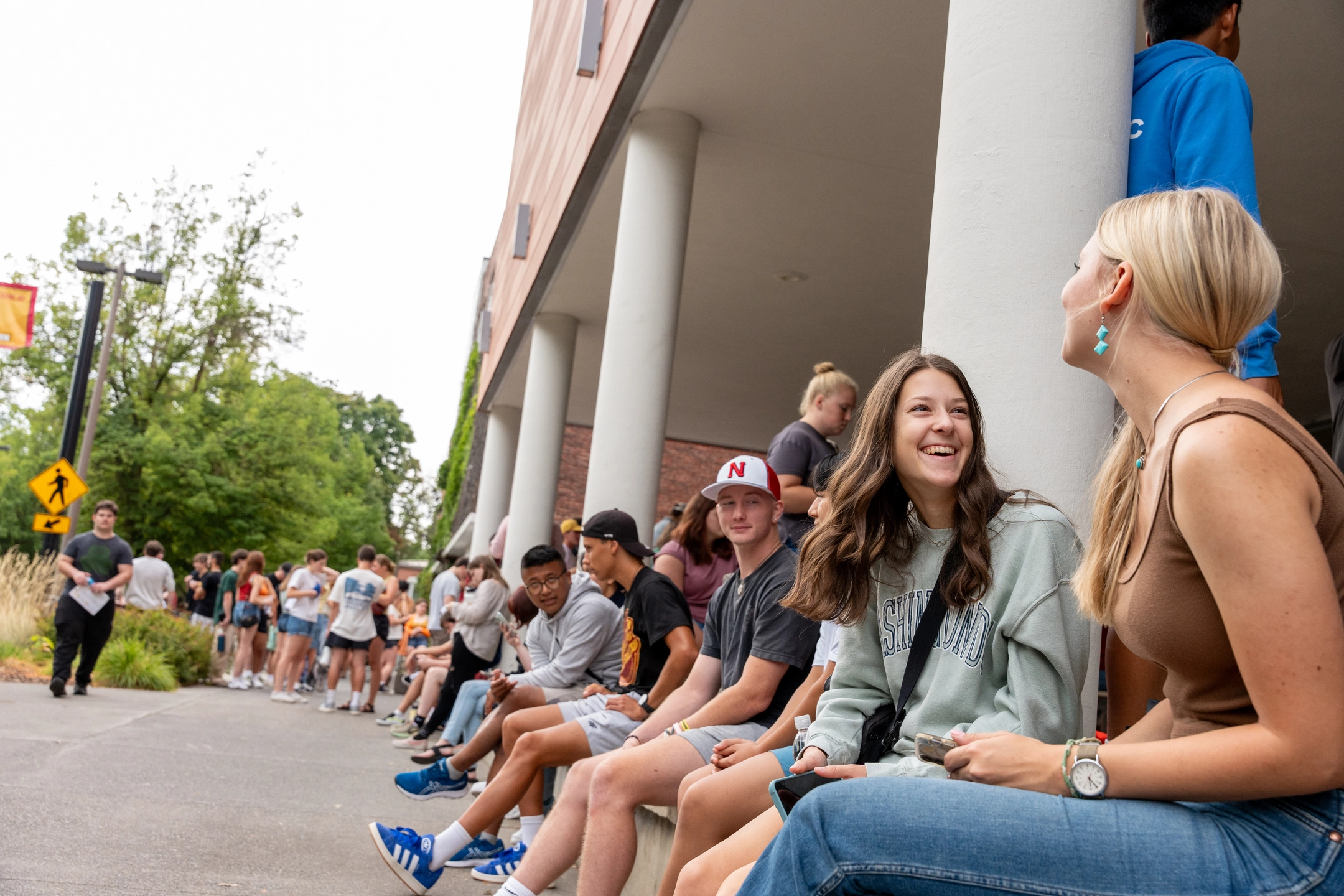 Snapshots from Start Up Orientation week, featuring FSL events, friendship bracelet making, Palousafest, Vandal Scramble, Screen on the Green, Move-In, Family Send-Off, and the Multicultural BBQ.