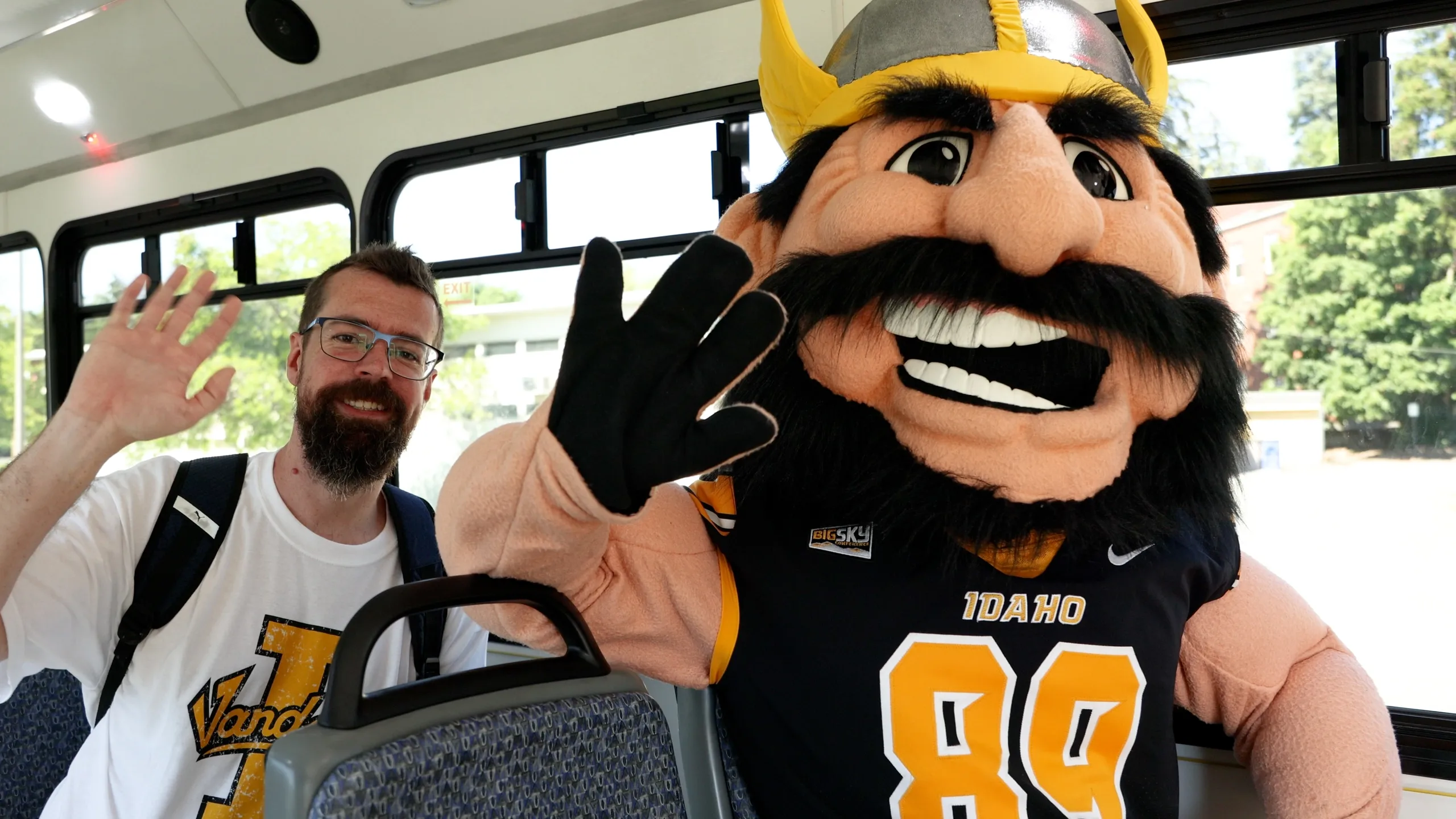 SMART Transit provides FREE transportation to everyone throughout Moscow!
Find out more: https://www.smarttransit.org