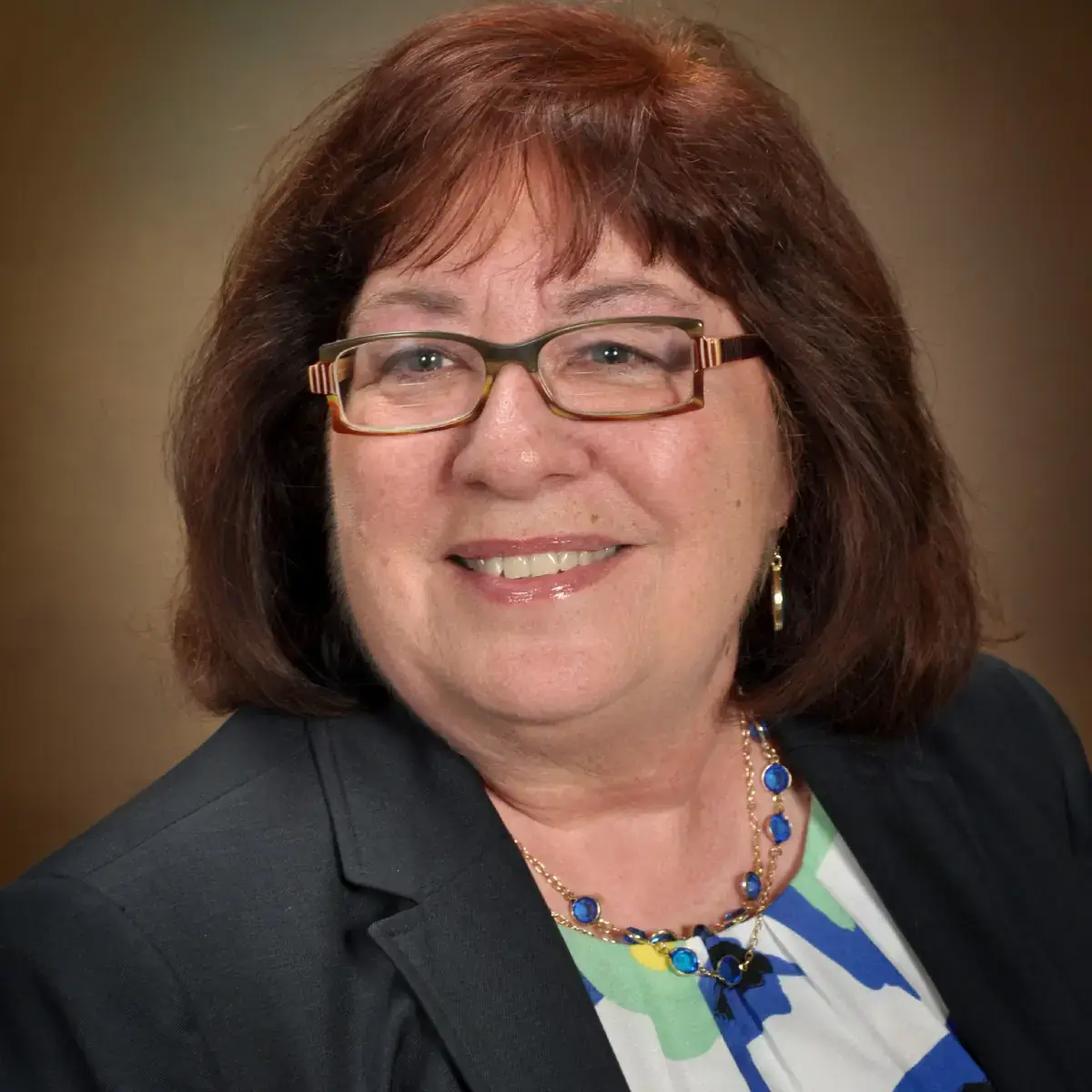 Portrait of Rebecca Tallent.