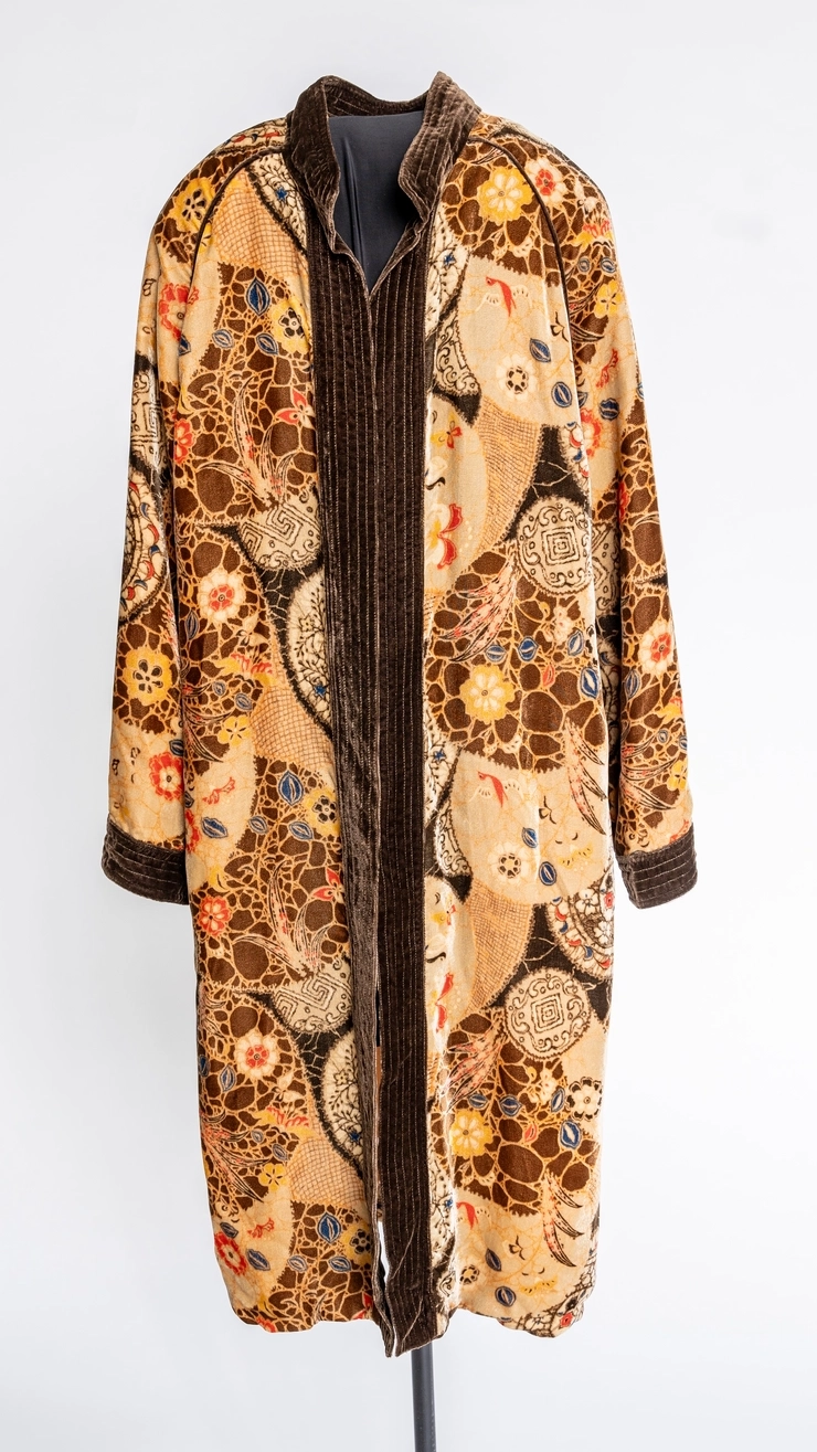 Leila Old Historic Costume Collection