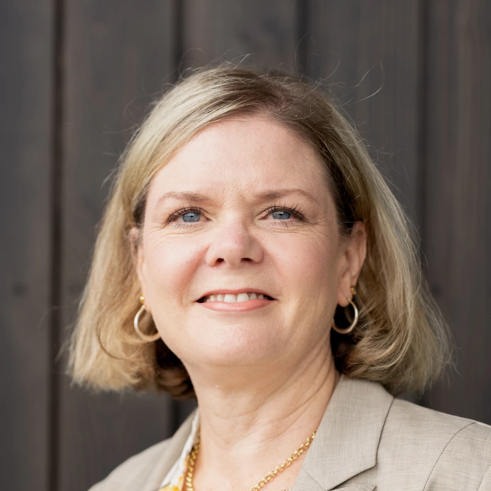 Division of Finance and Administration Associate VP for Finance, Linda Campos