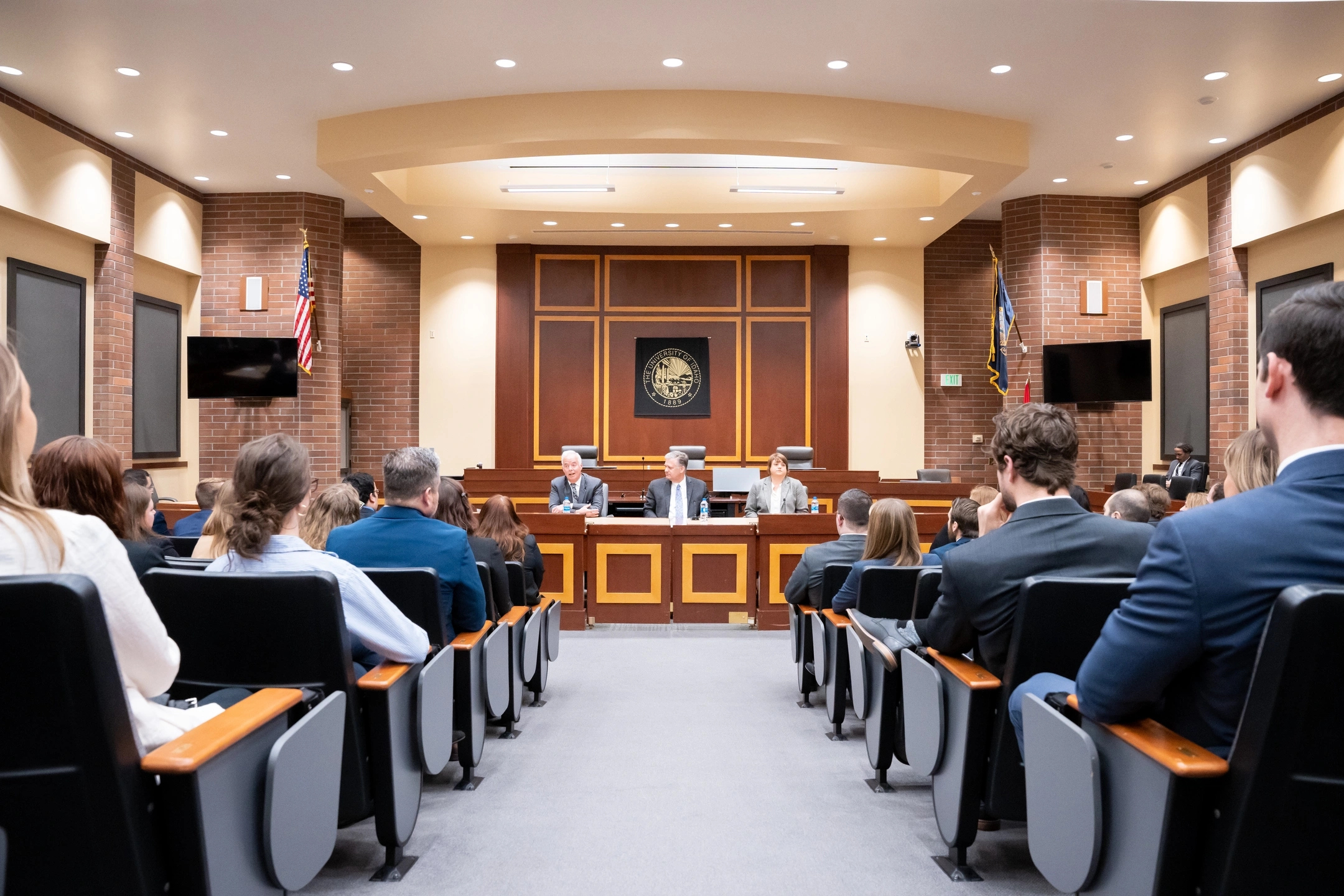 The 9th Circuit took arguments in our Moscow courtroom from two current students.