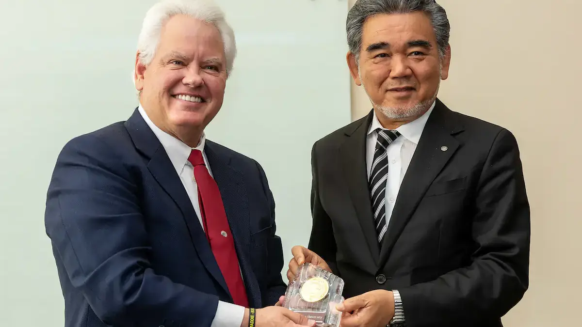 University of Idaho President Scott Green and President Mitsuo Ochi