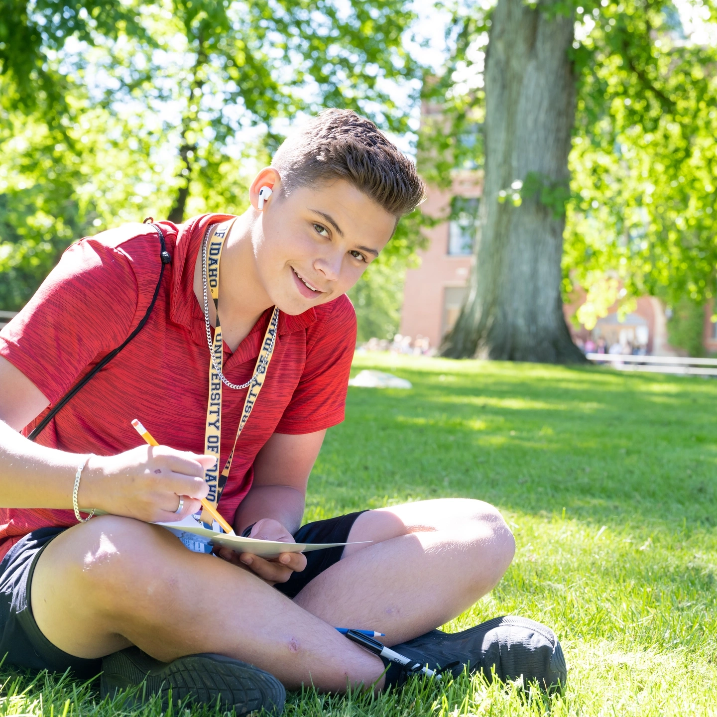 Summer Design Days, you will explore a wide range of art and design disciplines through hands-on projects in dynamic workshops led by our world-class faculty for High School students.