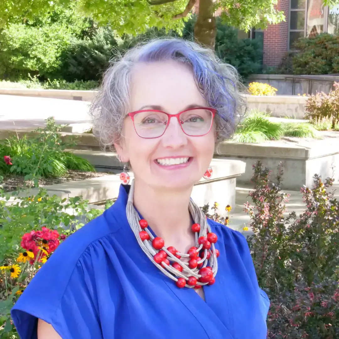 Portrait of Aleksandra Hollingshead.