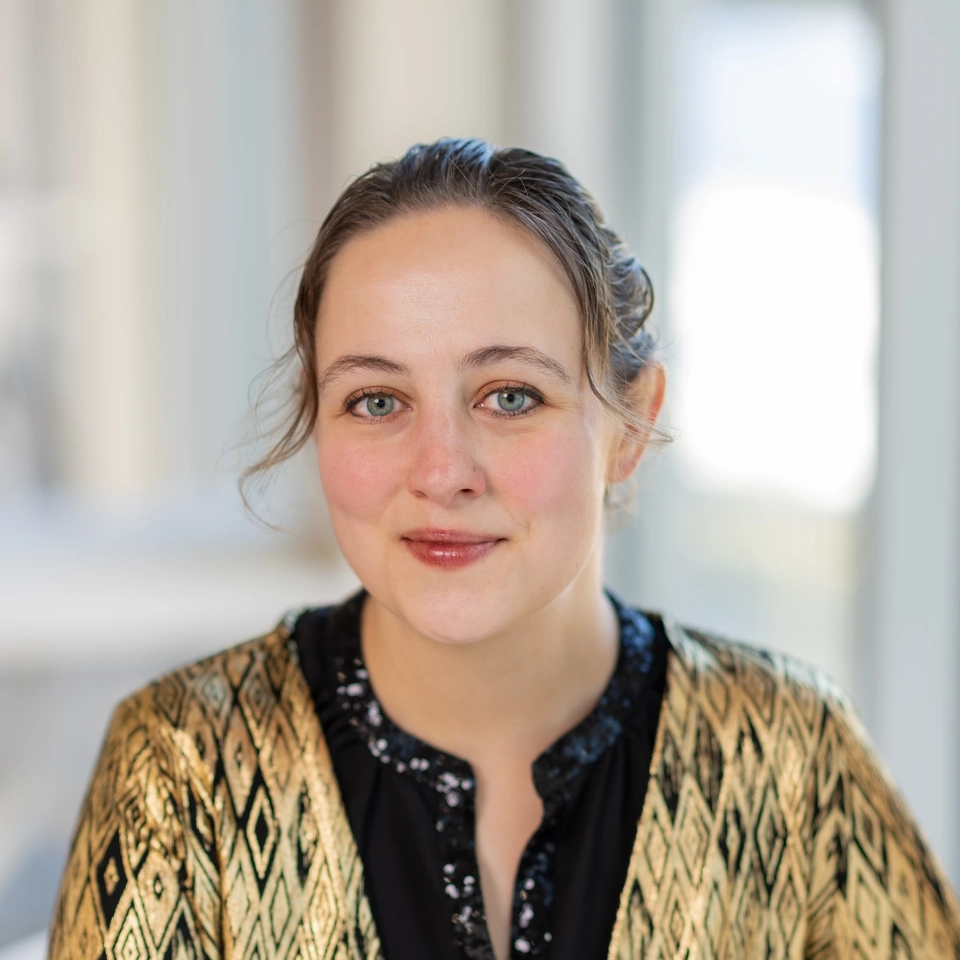 Portrait of University of Idaho Advancement staff, Cari Espenschade.