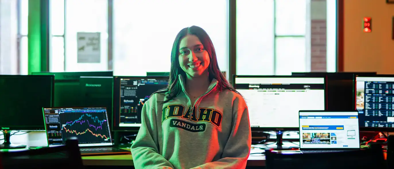 Portrait of College of Business and Economics student, Catherine Hubinger.