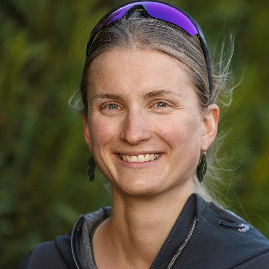 Portrait of ISTPF Fellow Veronika Vazhnik