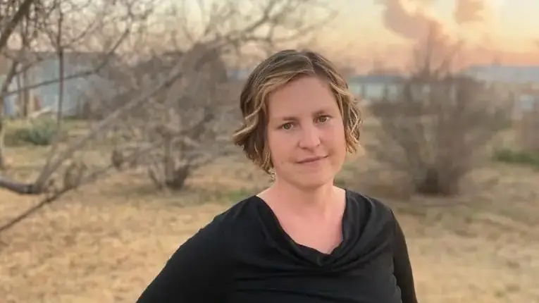 Liz Bageant smiles outdoors