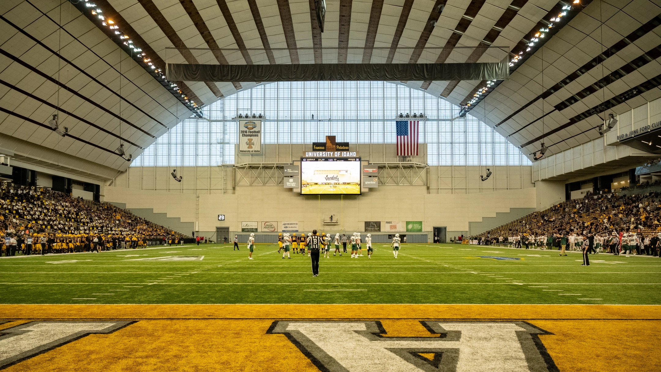 ATH - Football