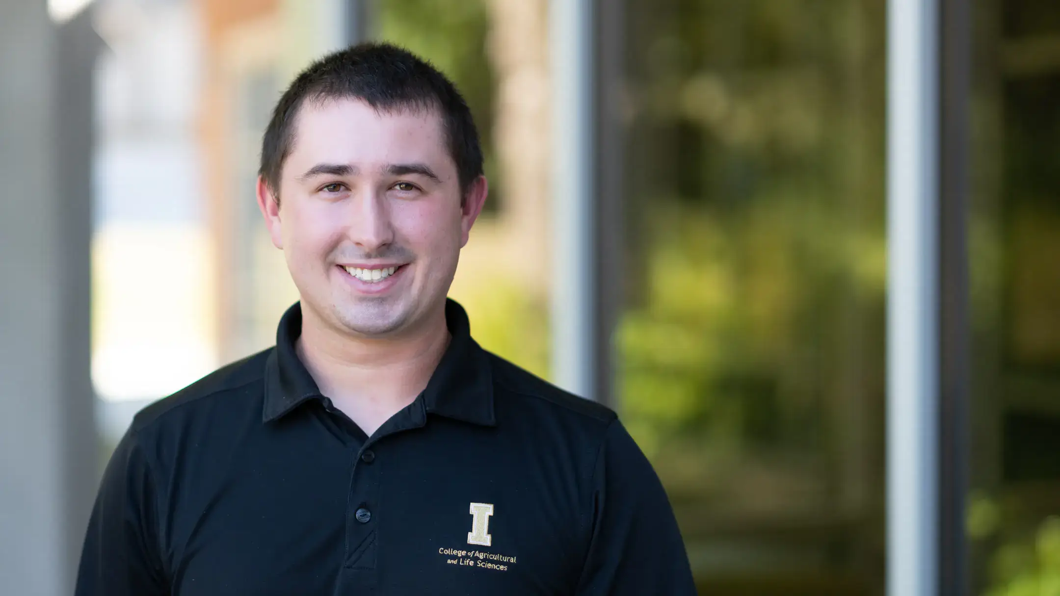 Headshot of Brett Wilder.