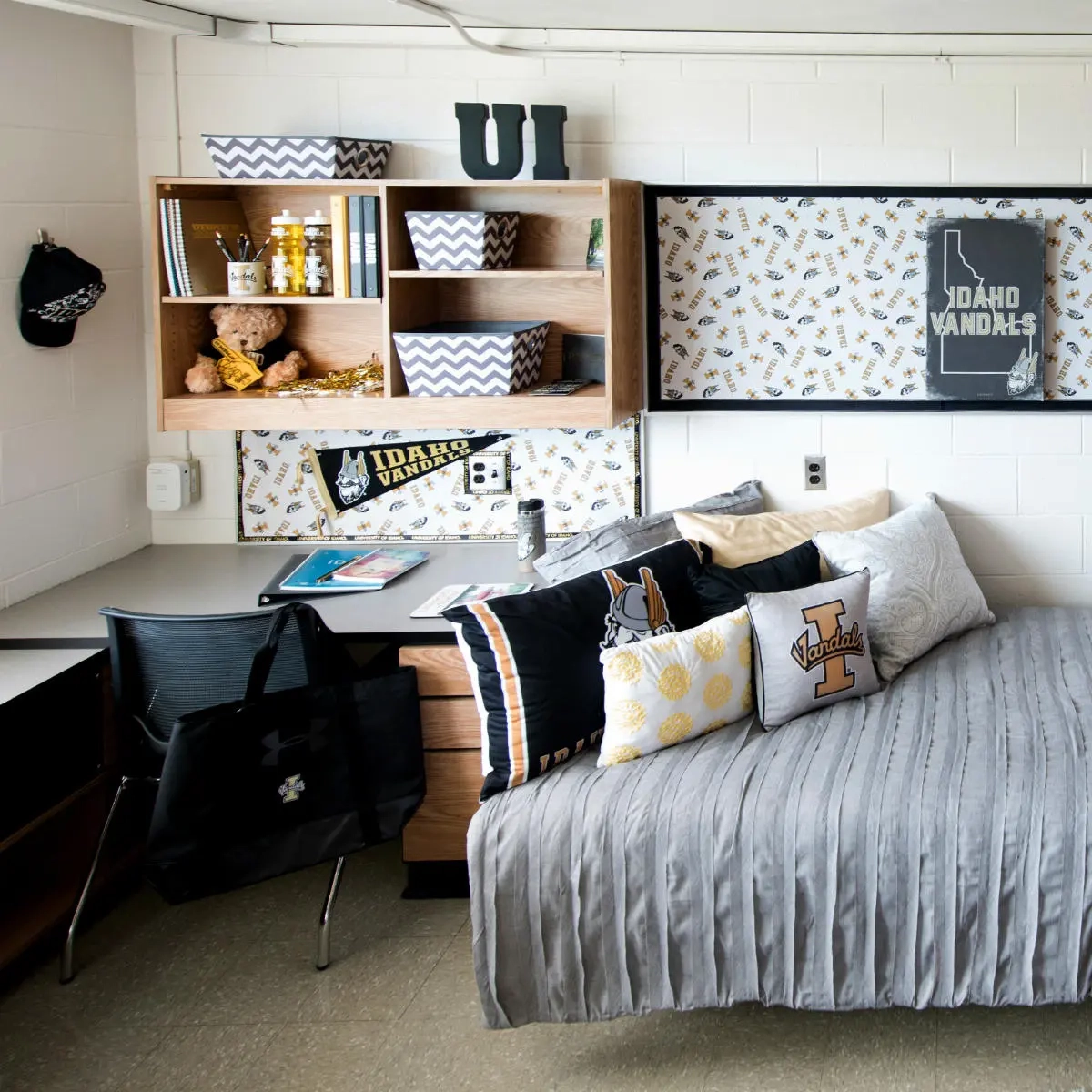 Theophilus Tower room with Vandal decor