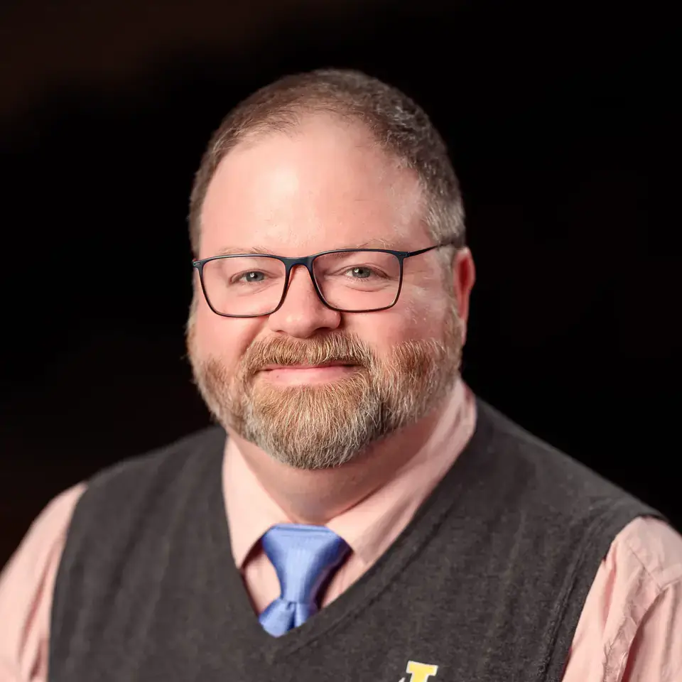 Portrait of Sean Butterfield.