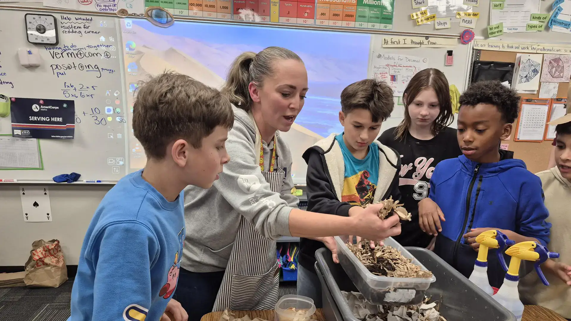 4H americorps graphic or photo files