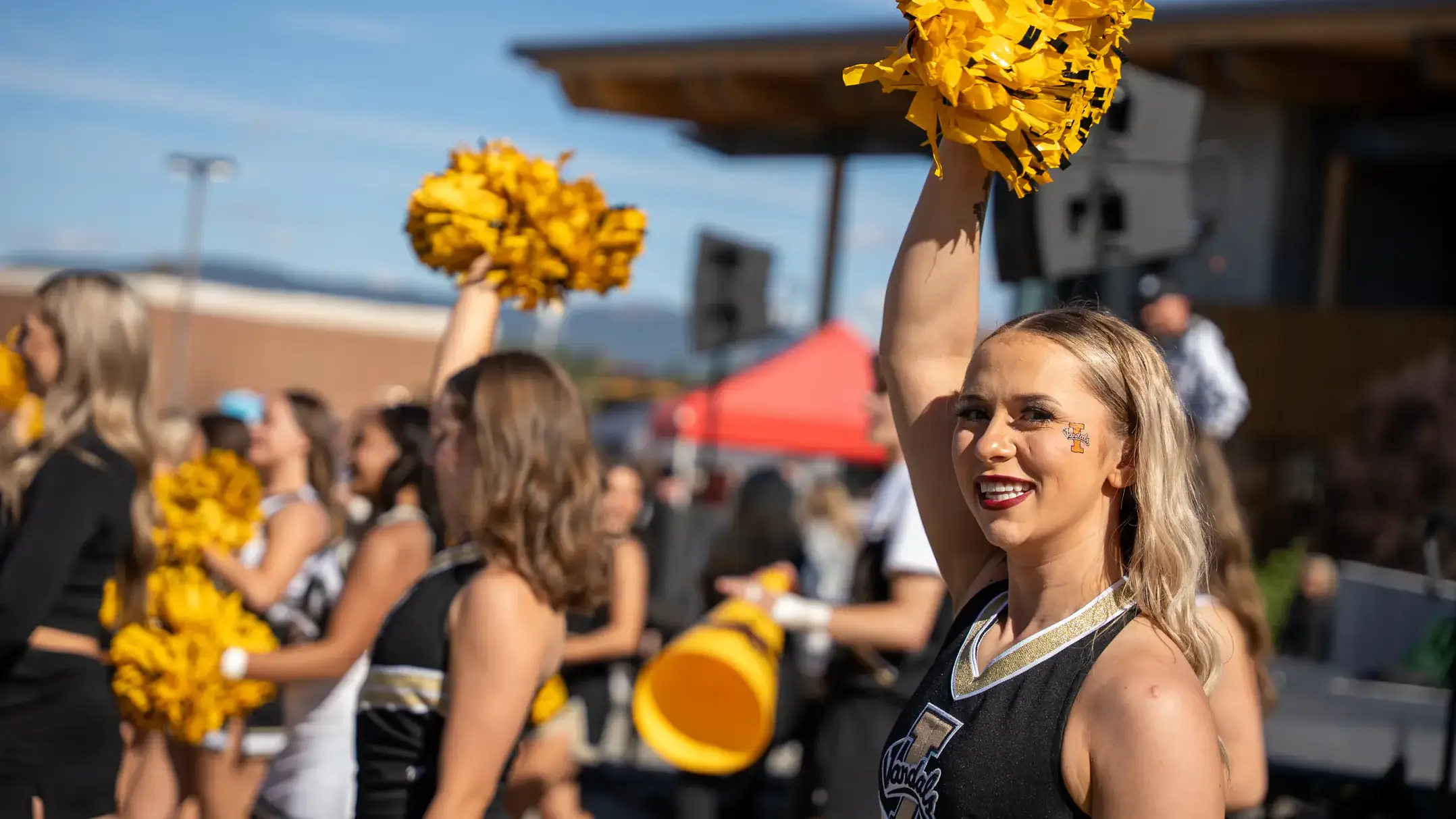 2024 Homecoming football game vs. Northern Arizona. Tailgate party with DJ Eric Rhodes ’04. 