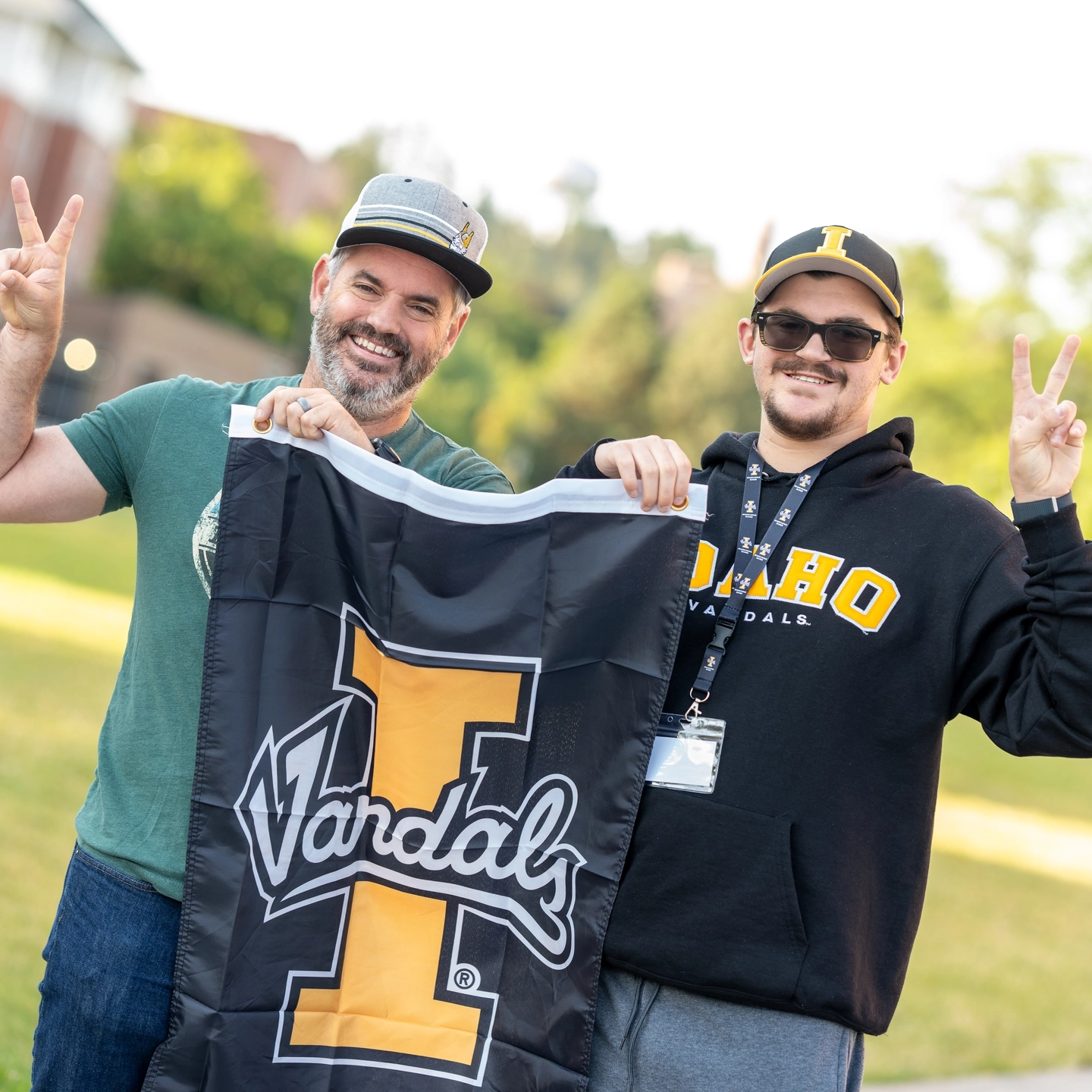 Snapshots from Start Up Orientation week, featuring FSL events, friendship bracelet making, Palousafest, Vandal Scramble, Screen on the Green, Move-In, Family Send-Off, and the Multicultural BBQ.