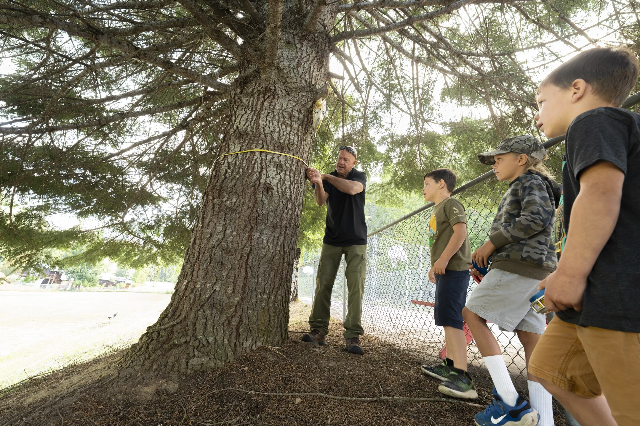 Students and faculty of the Calder School take part in an activity put on by the school and U of I's College of Natural Resources, including using CNR's logging simulator and learning from CNR faculty about forest industry careers. For UCM story about how U of I resources in Moscow, and the county Extension office in St. Maries, assists small, rural schools by bringing technology and lectures to them to aid their education. 