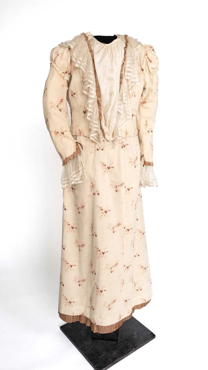 Leila Old Historic Costume Collection